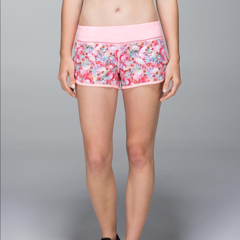 Lululemon Flowabanga Speed Shorts